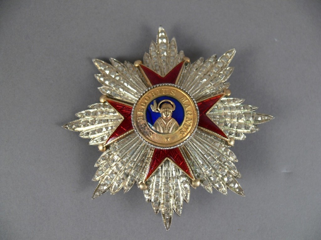 Regalia of a Papal Knight: detail regalia-detail-5327bc7ec1e77