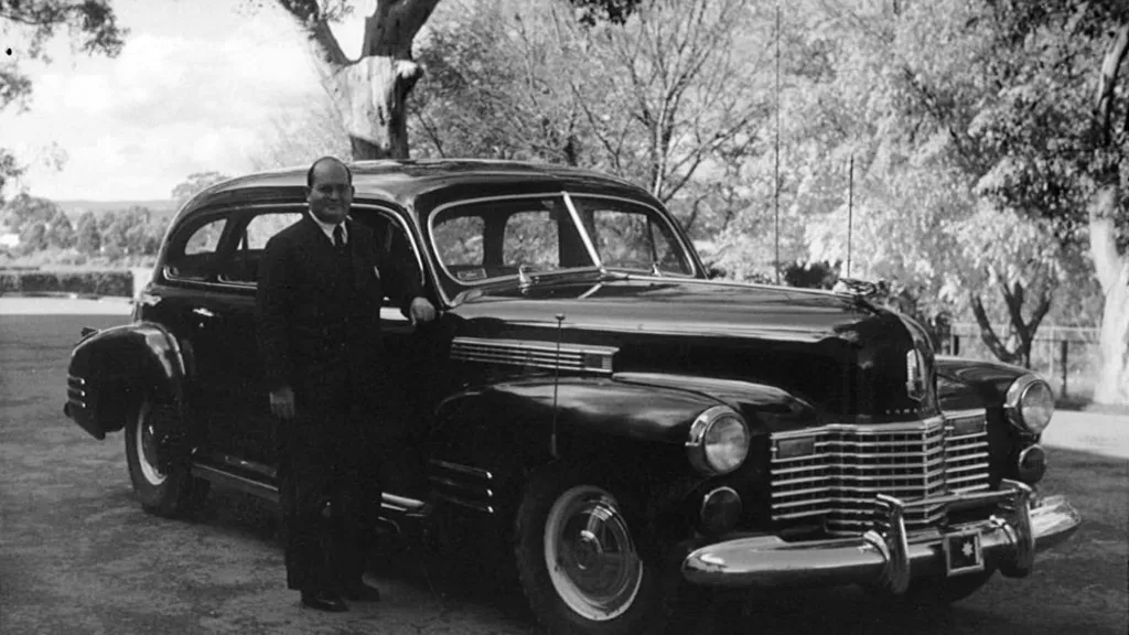 Driving Mr Menzies