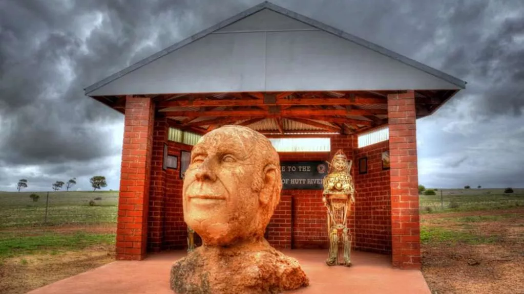 Breaking up is hard to do: secession in Australia