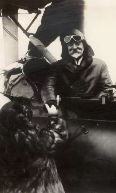 Sir Joseph Cook in an aircraft, 1914 Sir Joseph Cook in an aircraft, 1914