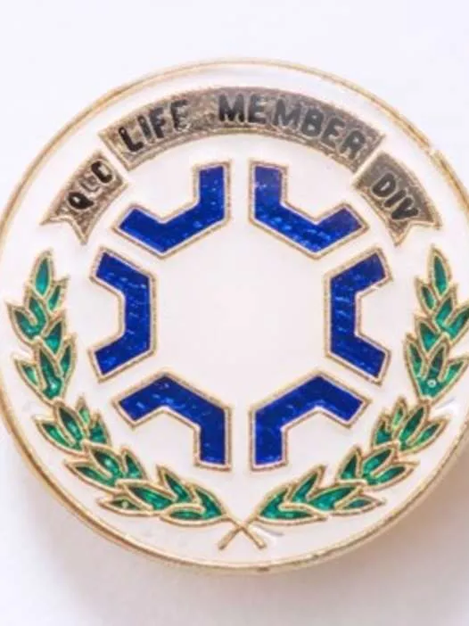 NevilleBonner_LiberalPartyLifeMemberbadge