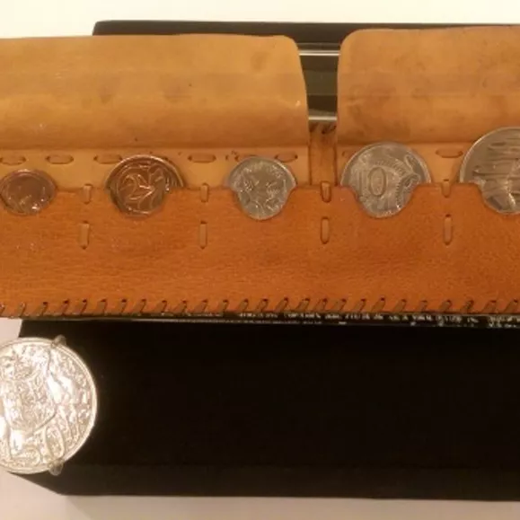 The Introduction of Decimal Currency: How We Avoided Nostrils and Learned to Love the Bill